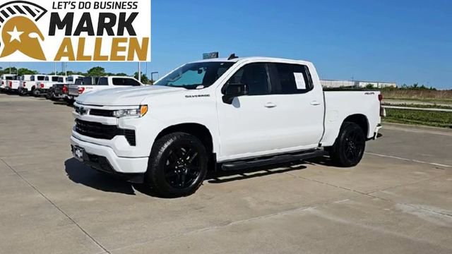 Used 2024 Chevrolet Silverado 1500 RST w/ Convenience Package II AWD/4WD image 4