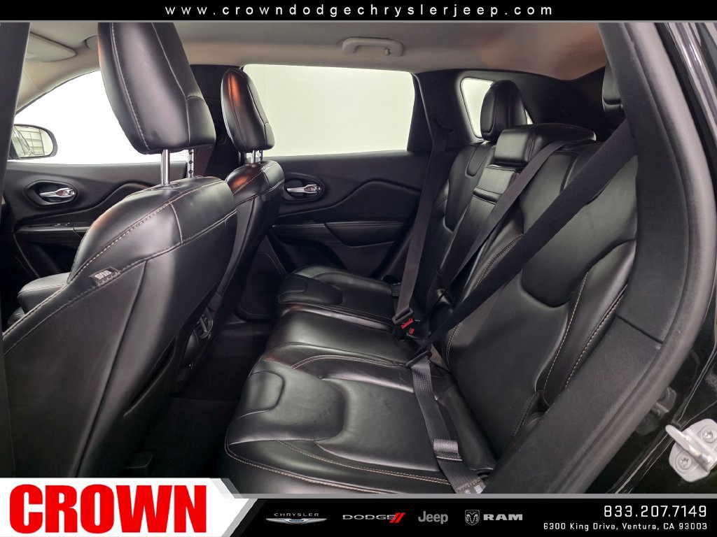 Used 2016 Jeep Cherokee Limited FWD image 18