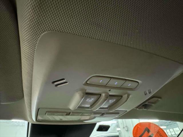 Used 2017 Buick Encore Essence w/ Experience Buick Package image 31