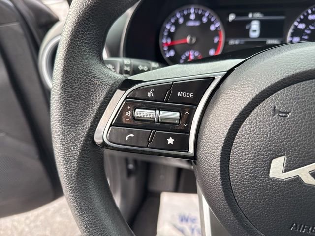 Used 2023 Kia Forte LXS w/ LXS Technology Package image 23