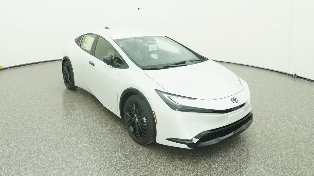New 2026 Toyota Prius FWD image 92