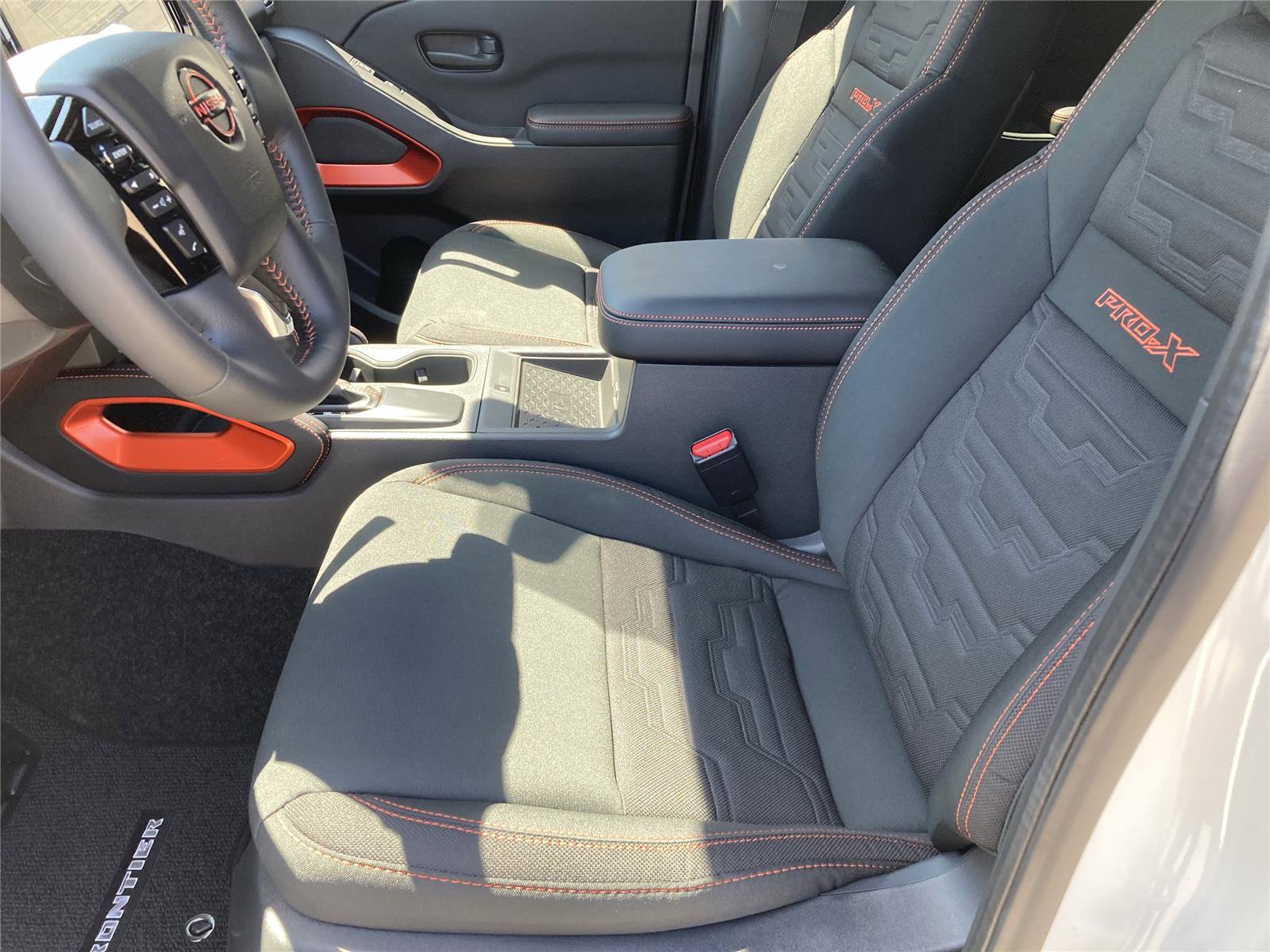 New 2026 Nissan Frontier Pro-X w/ Pro-X Convenience Package image 30