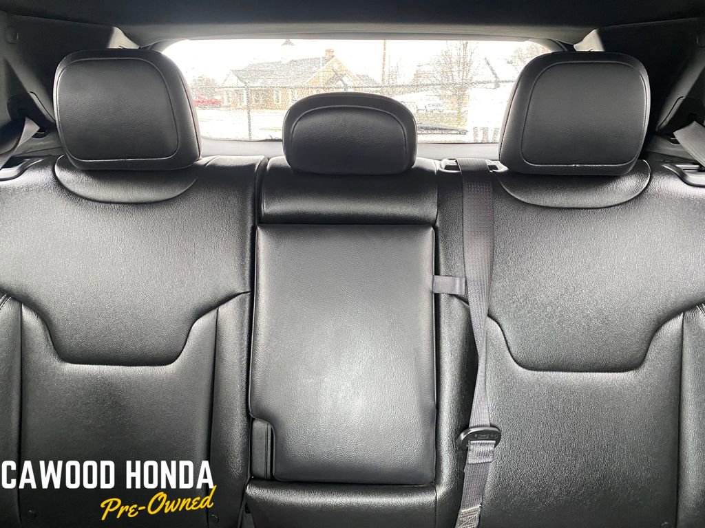 Used 2025 Jeep Compass Limited image 26