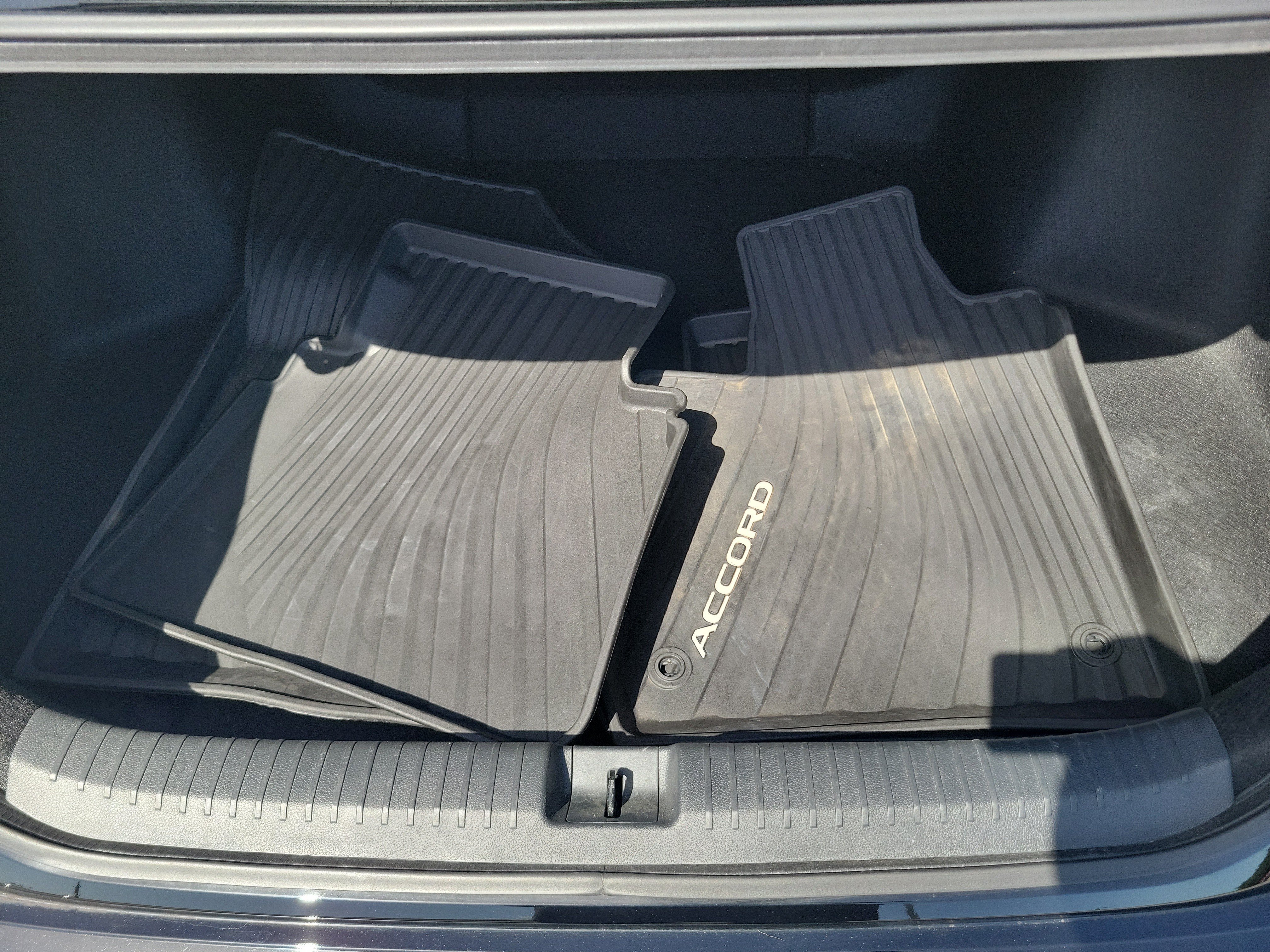 Used 2024 Honda Accord EX image 30