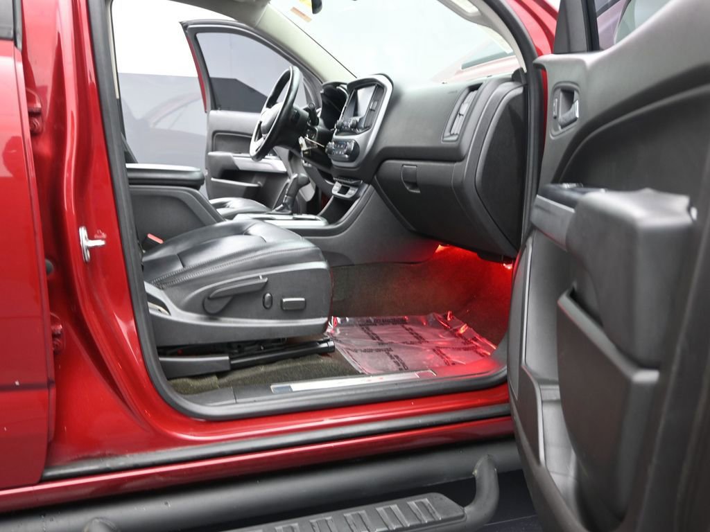 Used 2017 Chevrolet Colorado ZR2 image 18