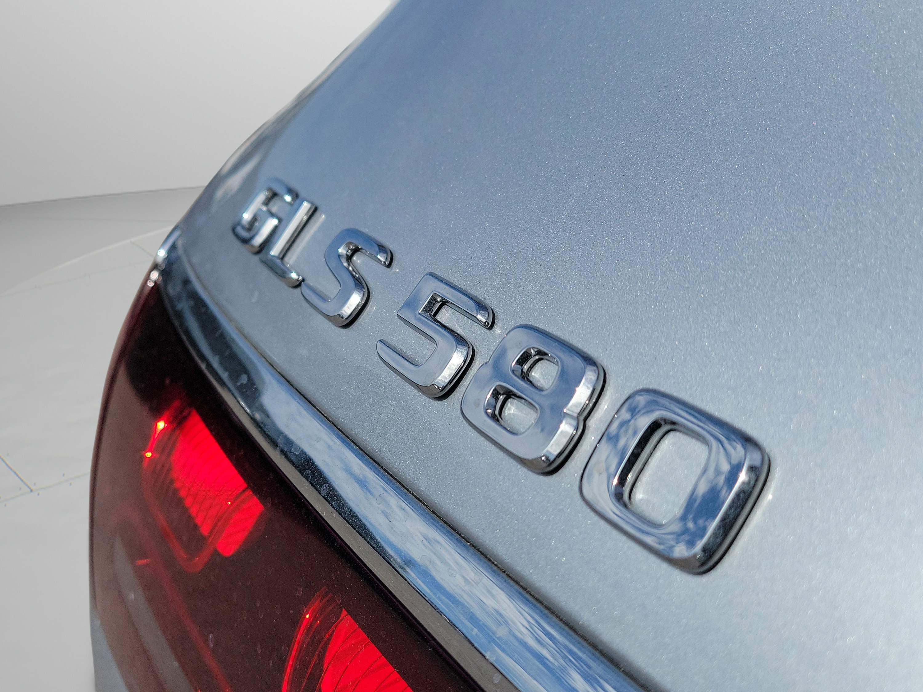 New 2026 Mercedes-Benz GLS 580 4MATIC image 33