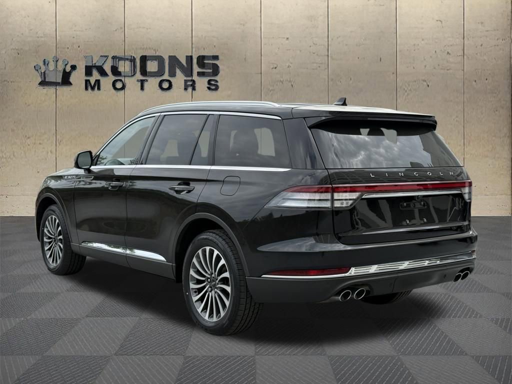 Certified 2023 Lincoln Aviator AWD w/ Premium Package image 3