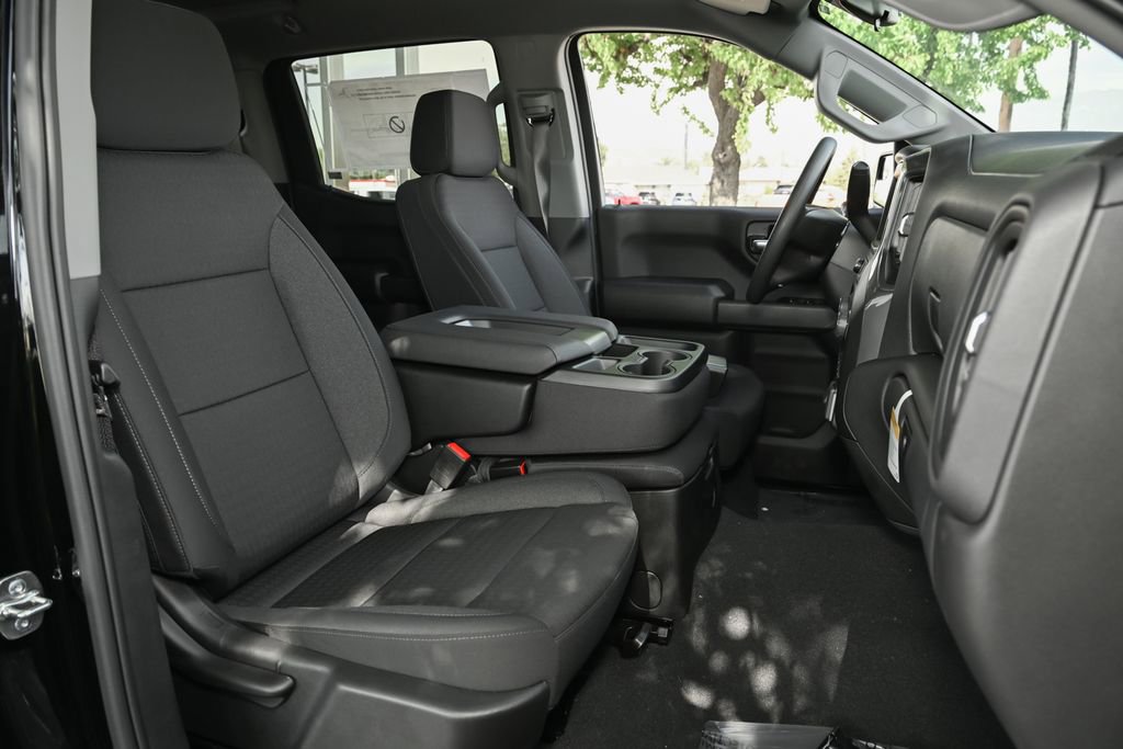 New 2026 Chevrolet Silverado 1500 Custom Trail Boss w/ LPO, Dark Essentials Package AWD/4WD image 36