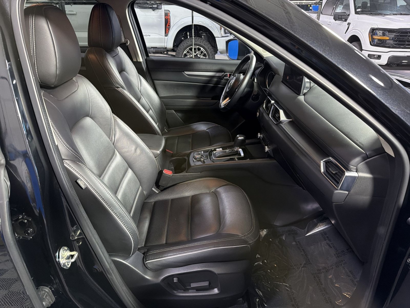 Used 2025 MAZDA CX-5 AWD 2.5 S w/ Preferred Package image 23