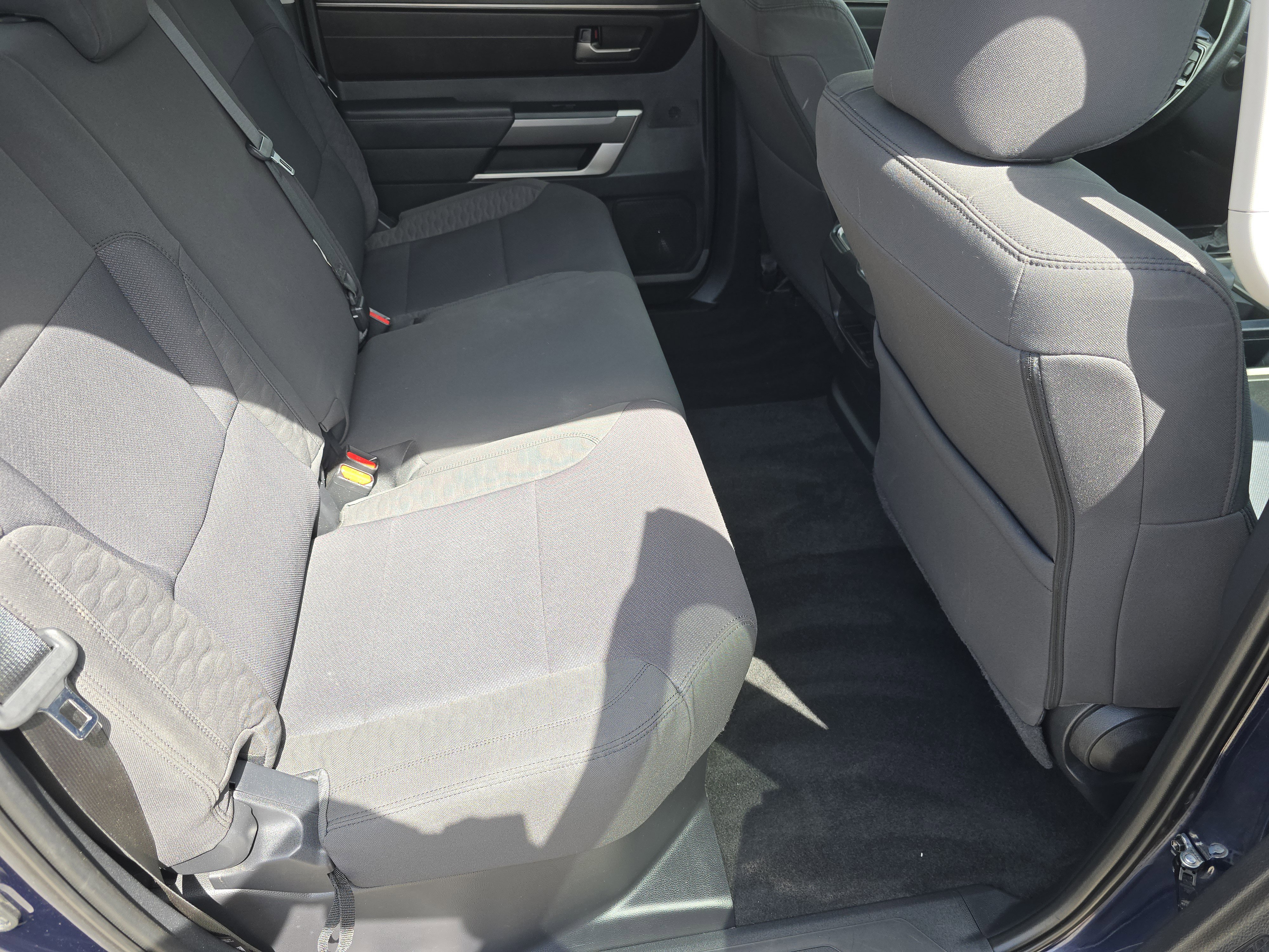 Used 2022 Toyota Tundra SR5 w/ SR5 Convenience Package image 23