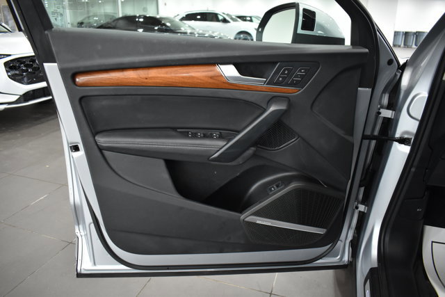 Used 2023 Audi Q5 2.0T Premium Plus w/ Premium Plus Package image 33