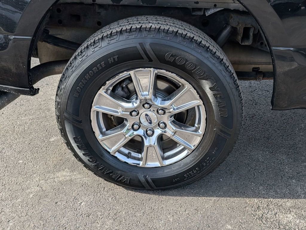 Used 2016 Ford F150 XLT w/ Equipment Group 302A Luxury image 14