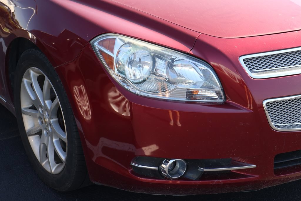 Used 2011 Chevrolet Malibu LTZ FWD image 4