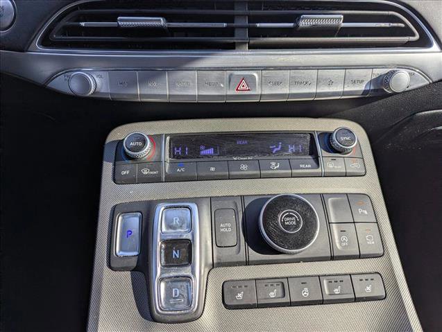 Used 2021 Hyundai Palisade Limited image 18
