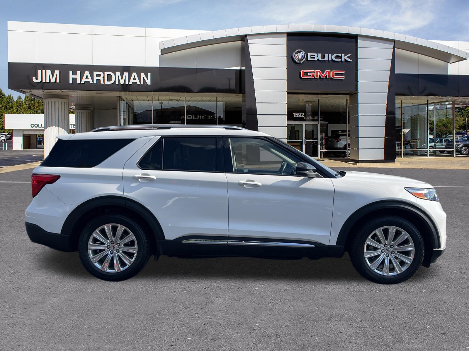 Used 2022 Ford Explorer Limited w/ Equipment Group 301A RWD image 8
