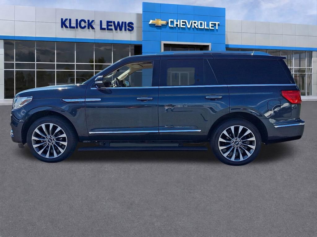 Used 2021 Lincoln Navigator Reserve w/ Luxury Package AWD/4WD image 4