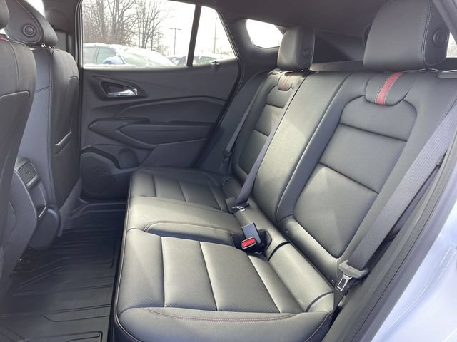 New 2026 Chevrolet Trax RS w/ Sunroof Package FWD image 22
