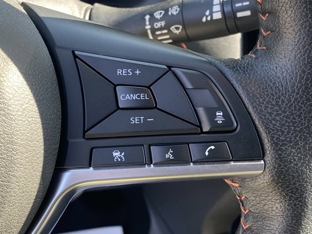 Used 2022 Nissan Kicks SR w/ Premium Package image 17