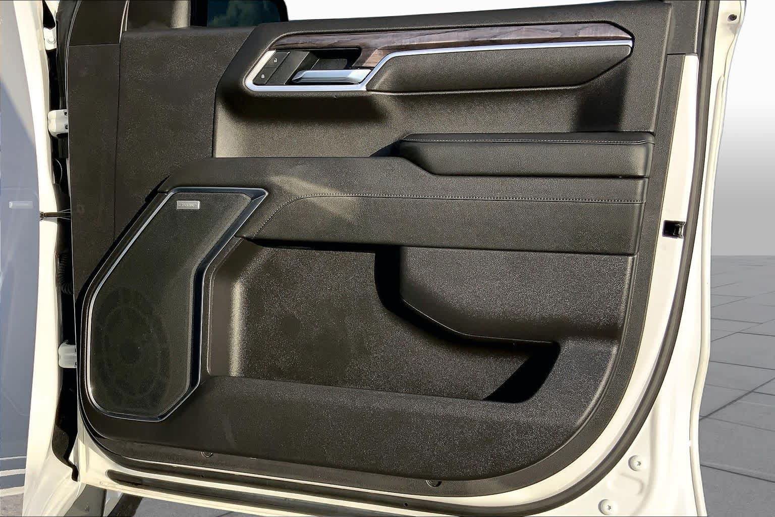 Used 2022 Chevrolet Silverado 1500 LTZ w/ LTZ Premium Texas Edition RWD image 36