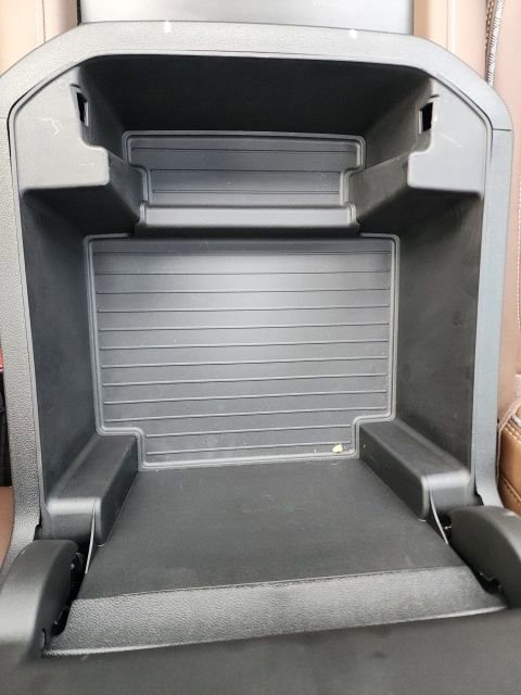 Used 2024 Chevrolet Tahoe High Country image 37