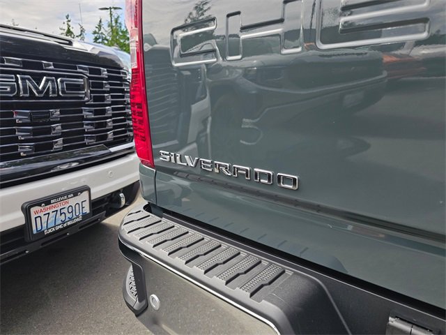 New 2025 Chevrolet Silverado 2500 LT w/ All Star Edition image 13