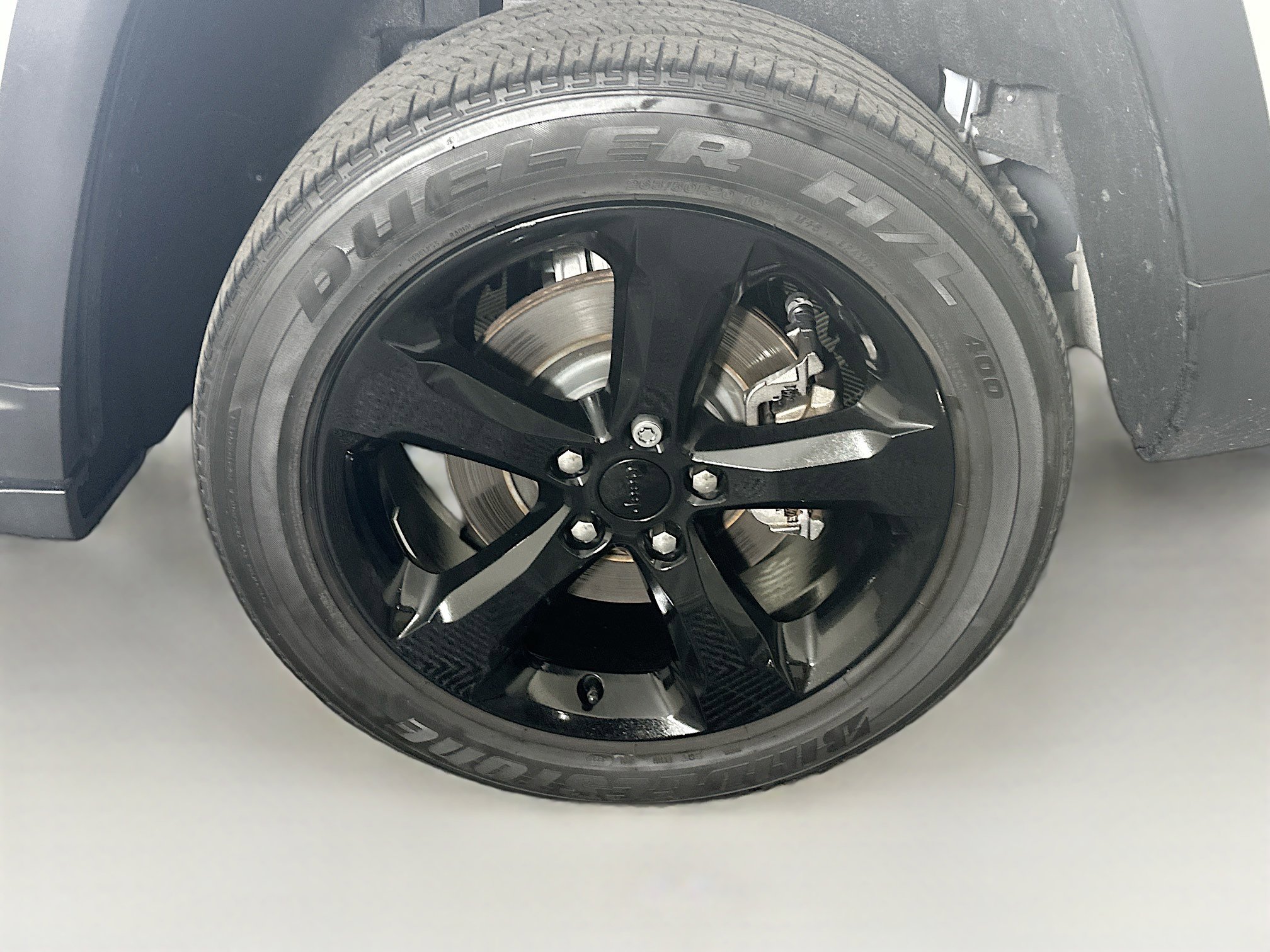 Used 2022 Jeep Grand Cherokee L Laredo image 11