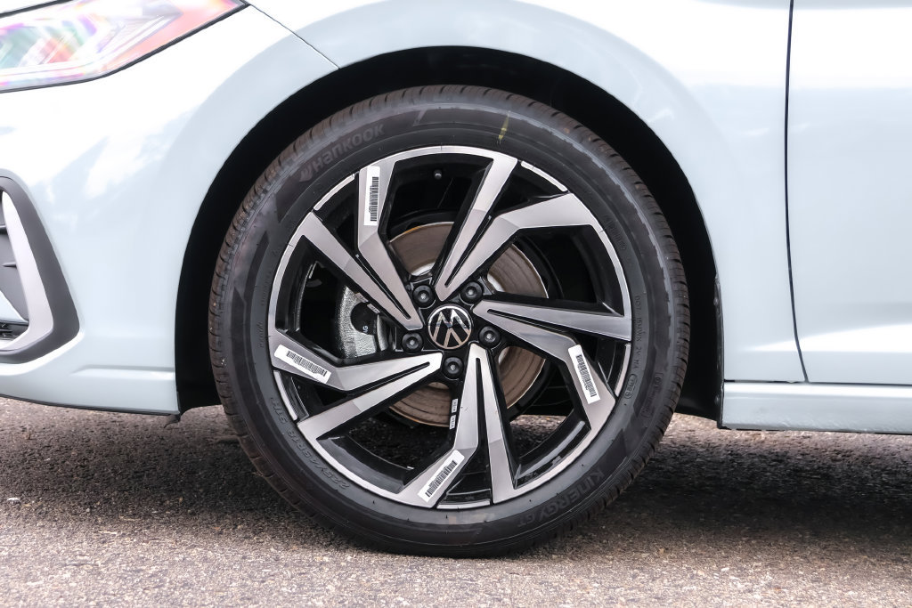 New 2027 Volkswagen Jetta SEL FWD image 24