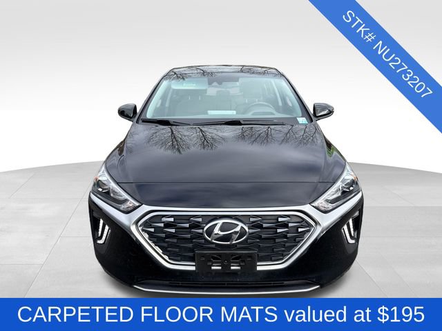 Used 2022 Hyundai Ioniq SE image 2
