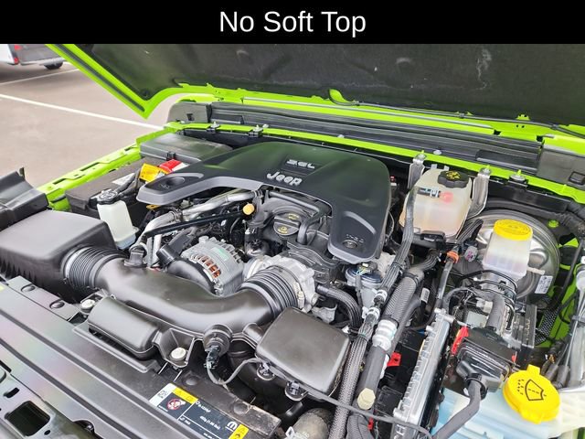 Used 2021 Jeep Wrangler Sport image 16