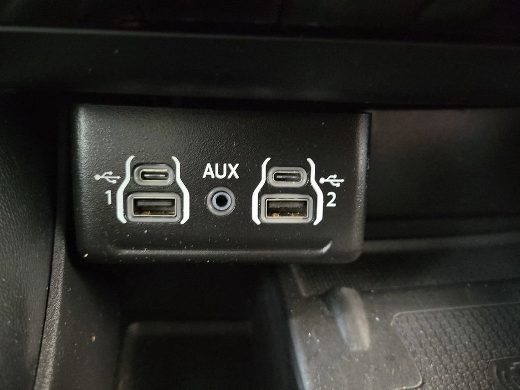 Used 2024 Dodge Durango R/T RWD image 22