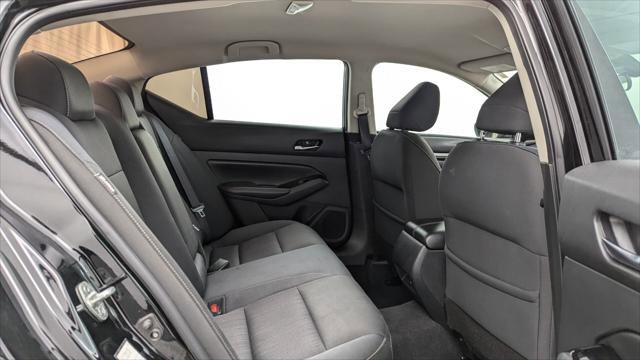 Used 2021 Nissan Altima 2.5 SV image 18