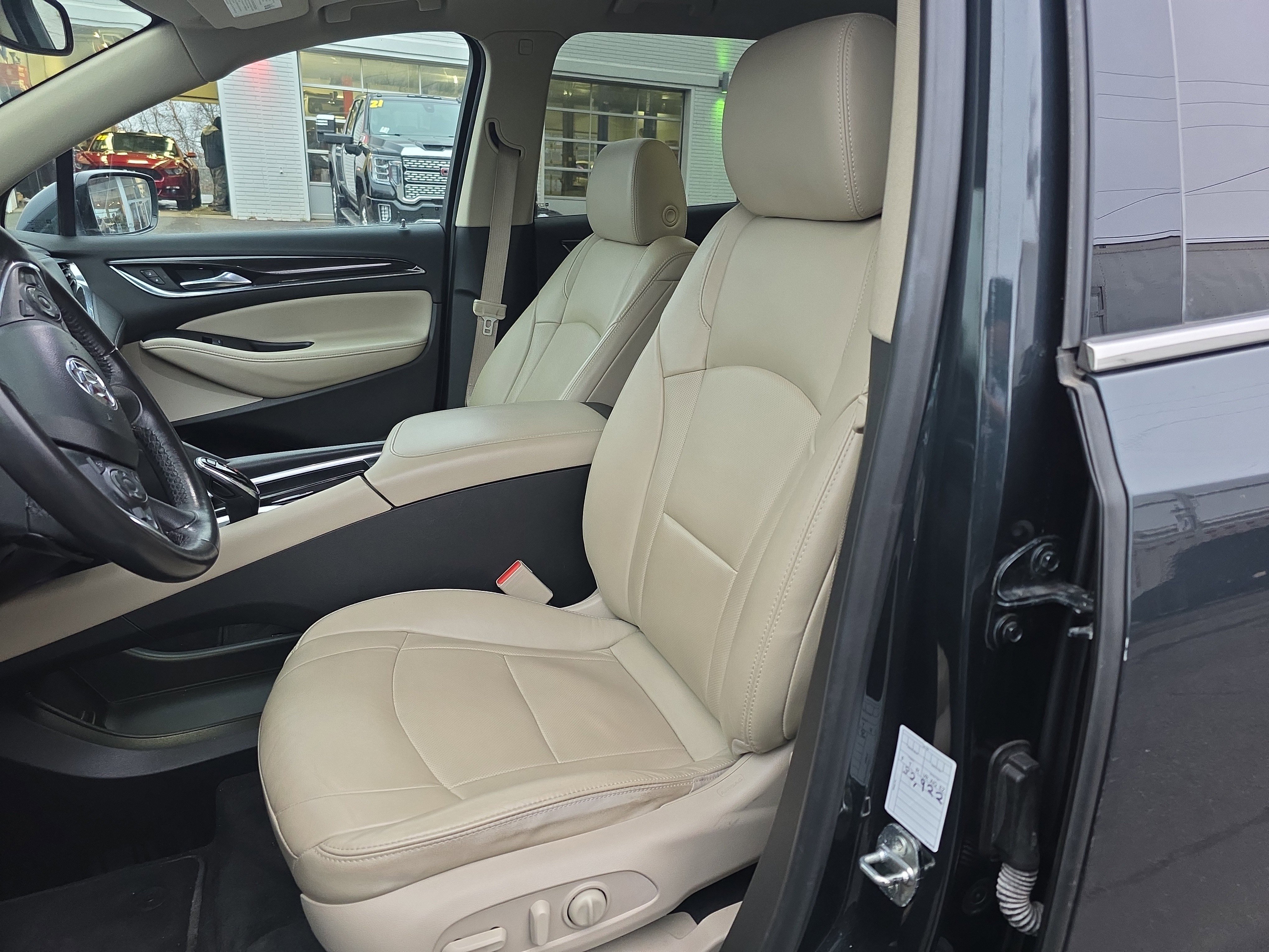 Used 2021 Buick Enclave Essence w/ Sound and Sites Package image 12