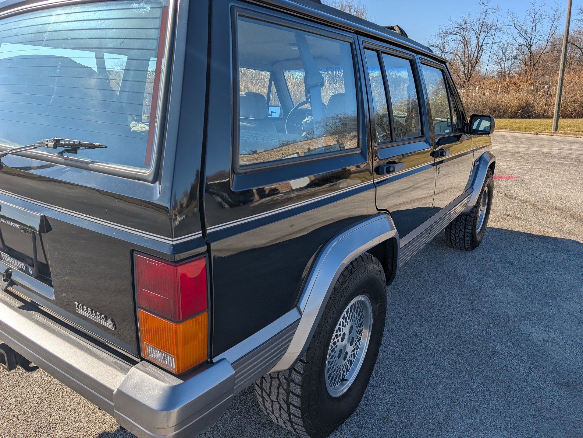 Used 1993 Jeep Cherokee Country image 45