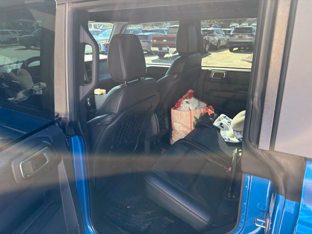 Used 2025 Ford Bronco Badlands AWD/4WD image 9