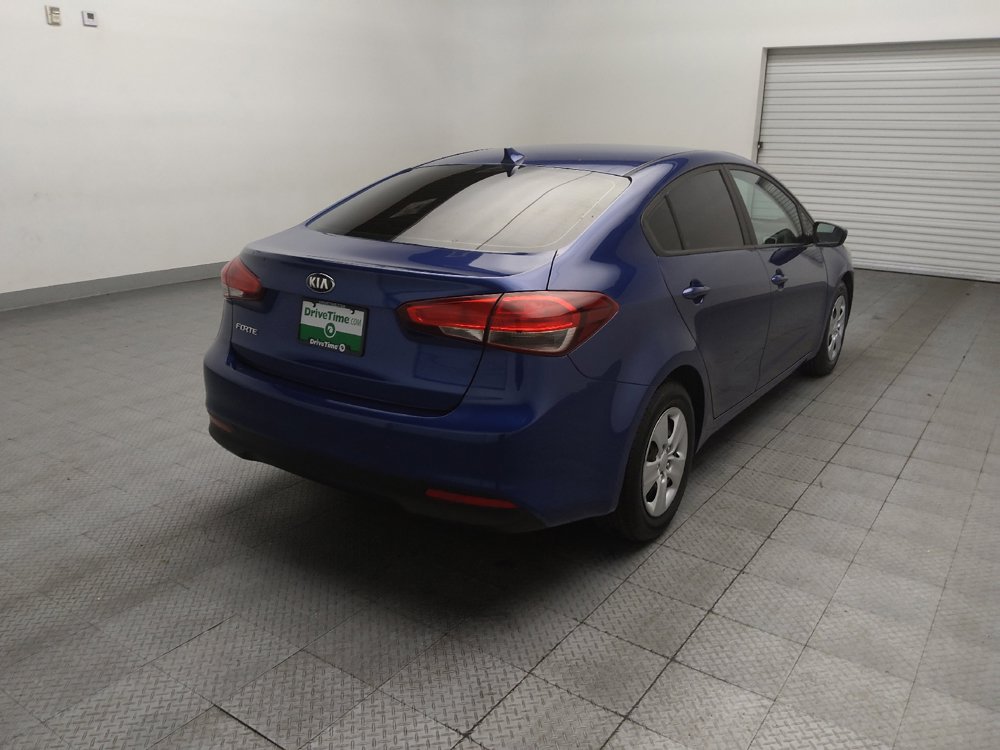 Used 2018 Kia Forte LX FWD image 9