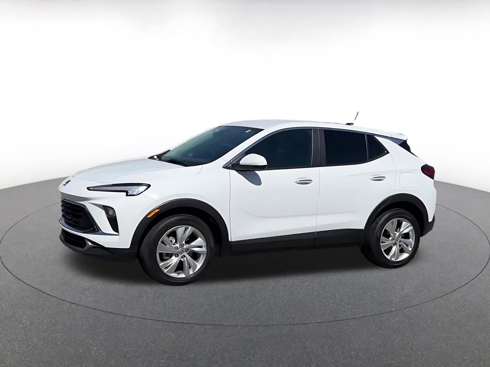 Used 2025 Buick Encore GX Preferred FWD image 8