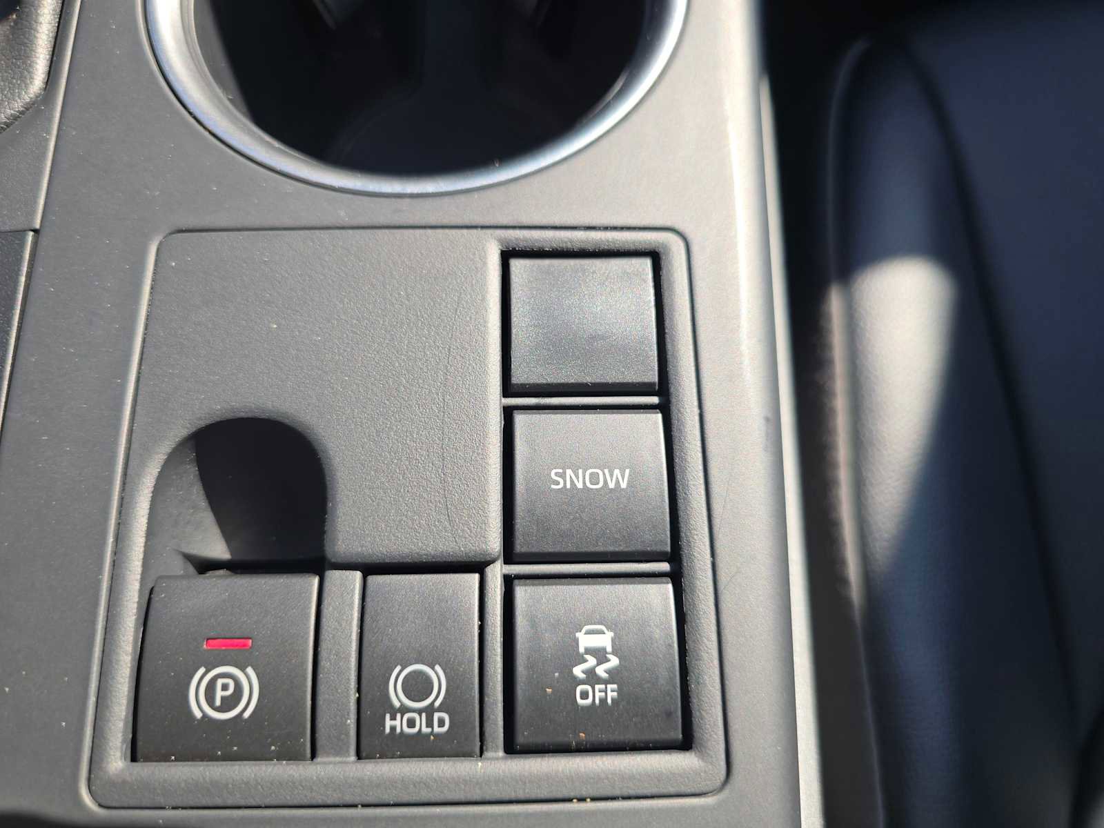 Used 2025 Toyota Highlander XLE image 35