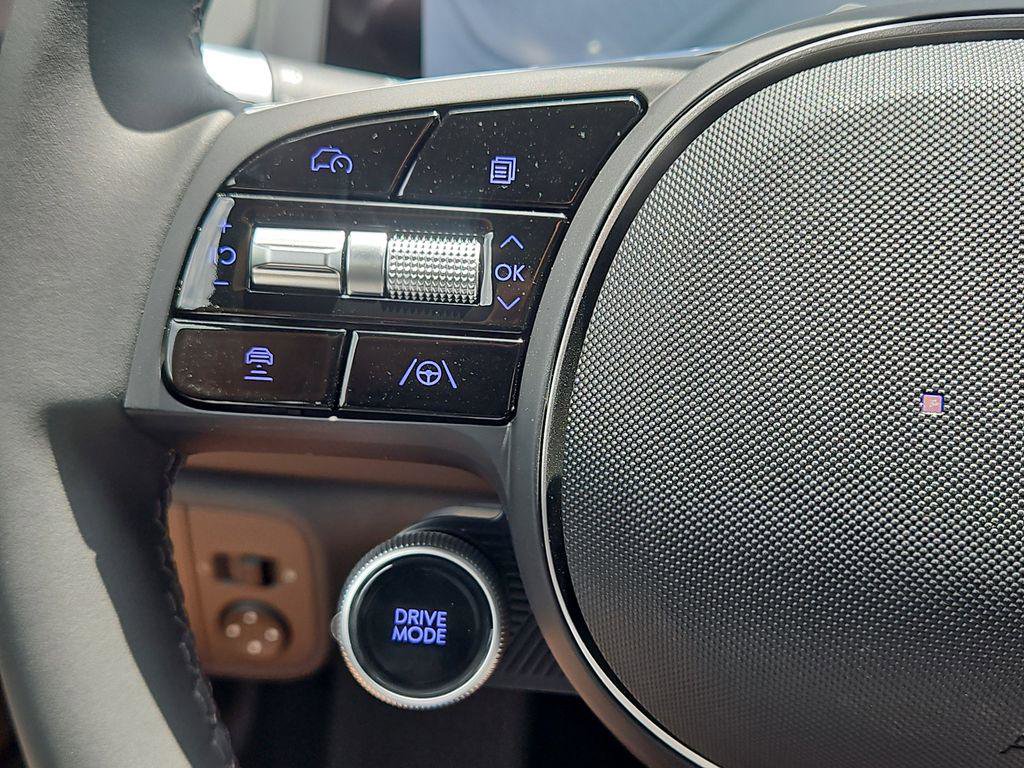 New 2025 Hyundai Ioniq 6 SEL image 14