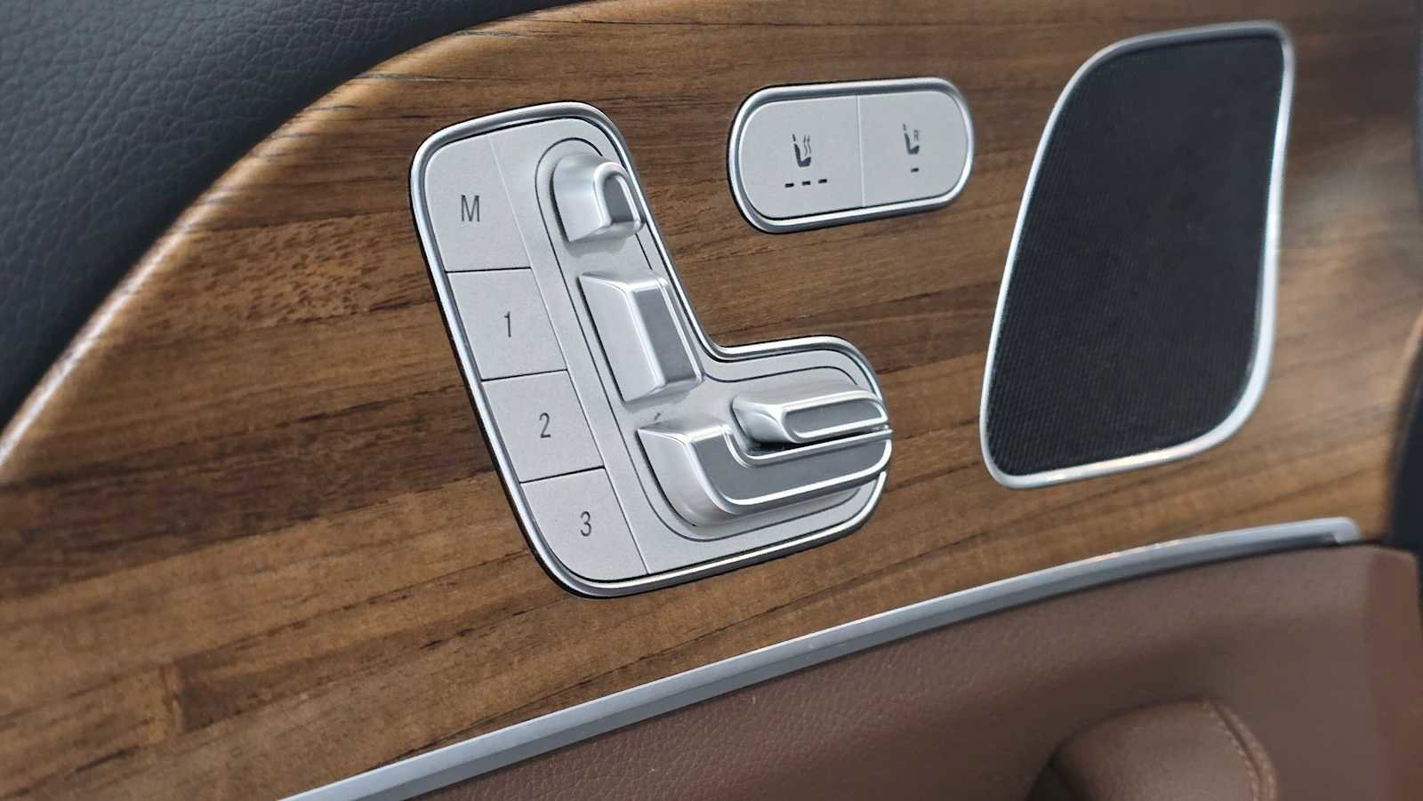 Certified 2024 Mercedes-Benz GLE 350 4MATIC image 23