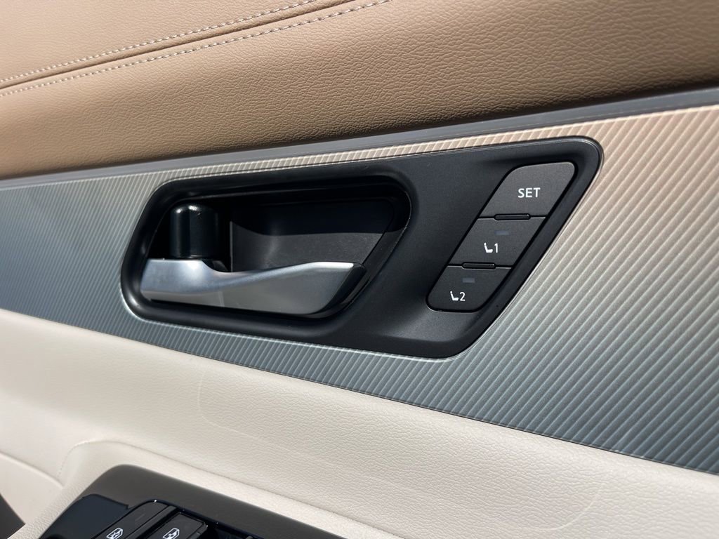 New 2026 Nissan Murano Platinum image 19