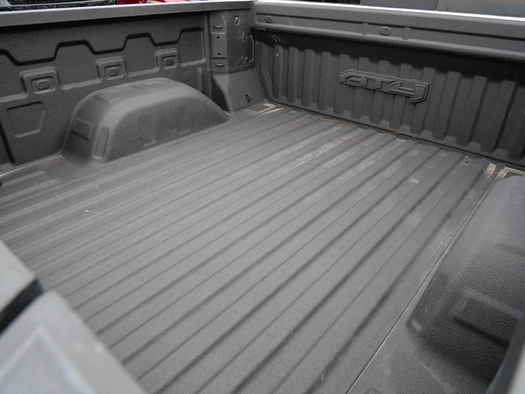 Certified 2024 GMC Sierra 1500 AT4 w/ AT4 Preferred Package AWD/4WD image 17