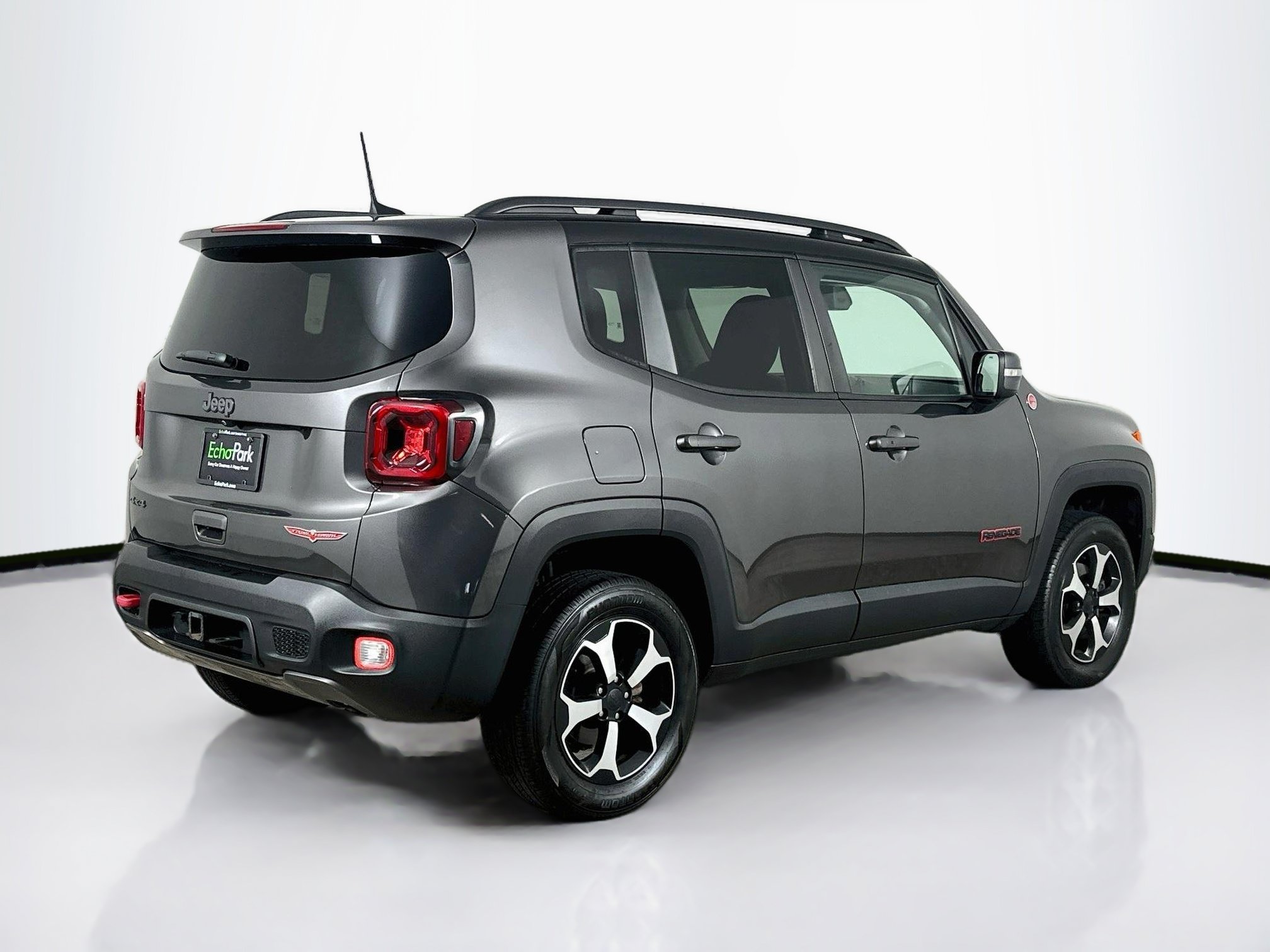 Used 2019 Jeep Renegade Trailhawk w/ UConnect 8.4 Nav Group AWD/4WD image 9