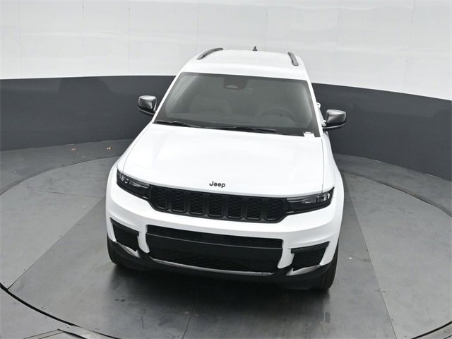 New 2025 Jeep Grand Cherokee L Limited w/ Black Appearance Package image 38