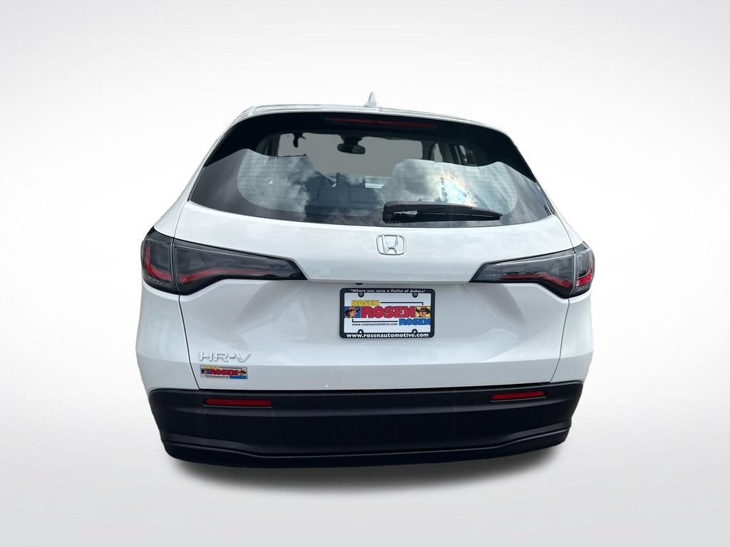 Certified 2025 Honda HR-V LX image 4