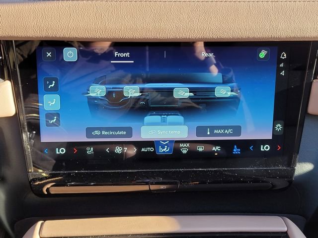 New 2025 Lincoln Navigator Black Label image 22