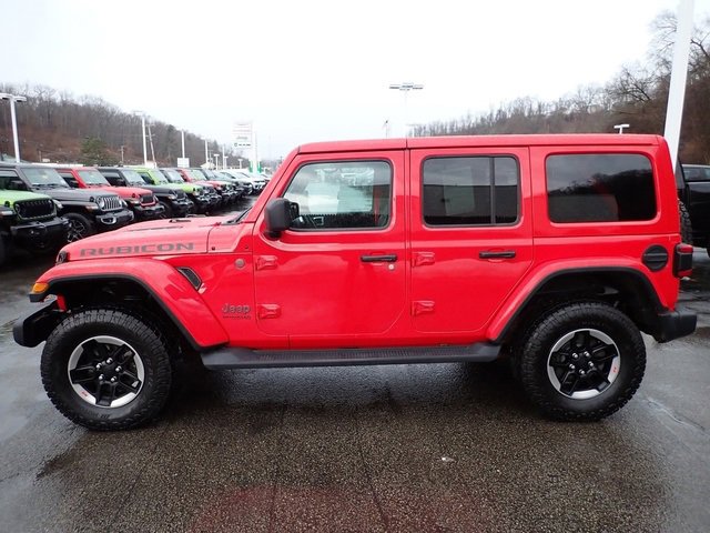 Used 2018 Jeep Wrangler Unlimited Rubicon w/ Uconnect 4C Nav & Sound Group image 2