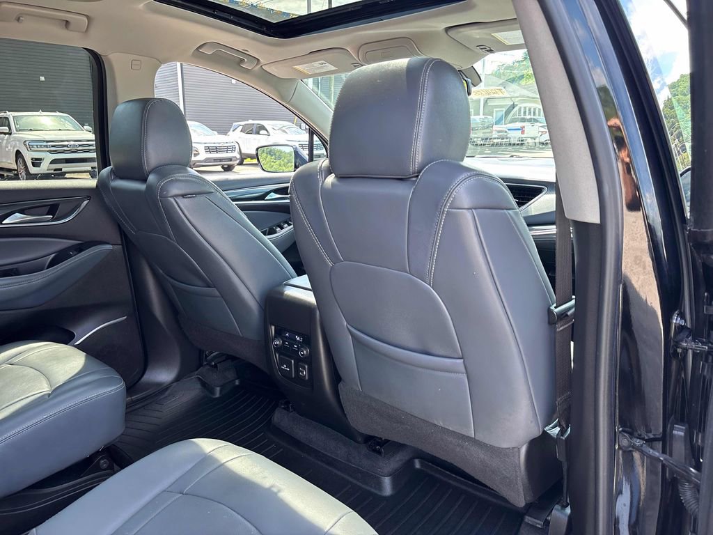 Used 2021 Buick Enclave Essence w/ Sport Touring Edition AWD/4WD image 34