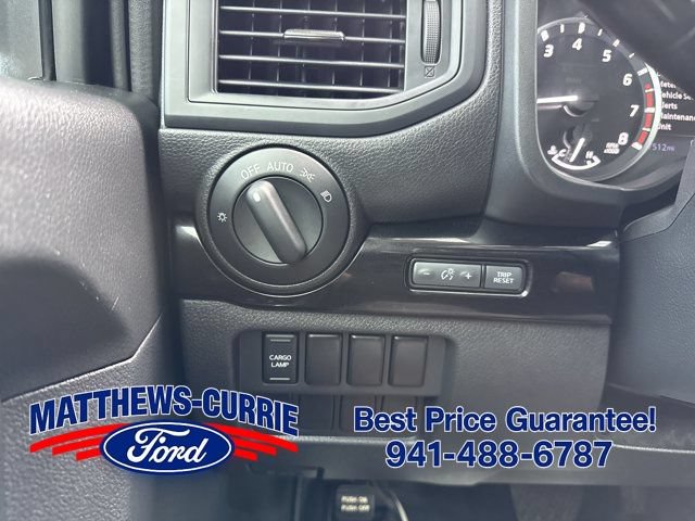 Used 2023 Nissan Titan SV AWD/4WD image 27