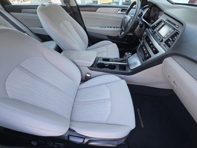 Used 2016 Hyundai Sonata SE FWD image 20