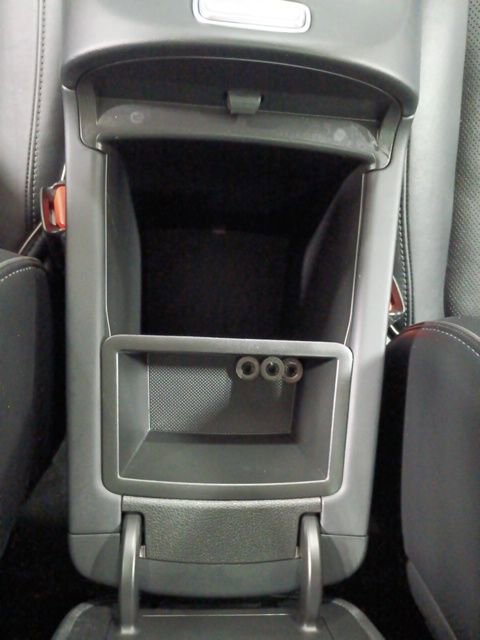 Used 2023 Hyundai Santa Fe Limited image 16